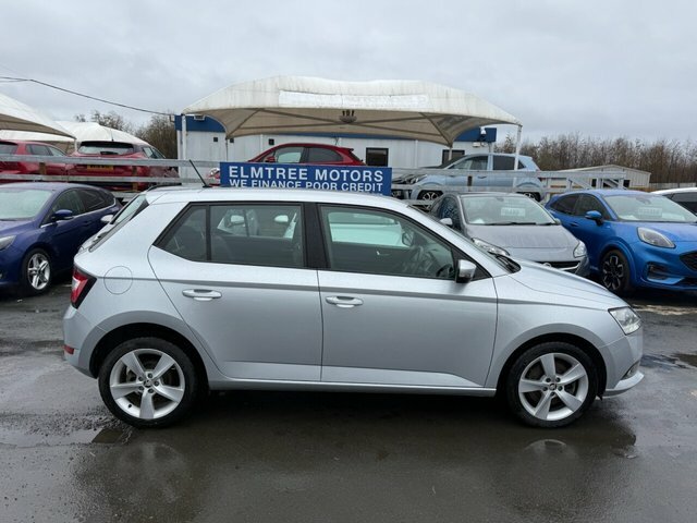 Skoda Fabia 1.0 Tsi Se L Hatchback Euro GM69LPY Silver #3