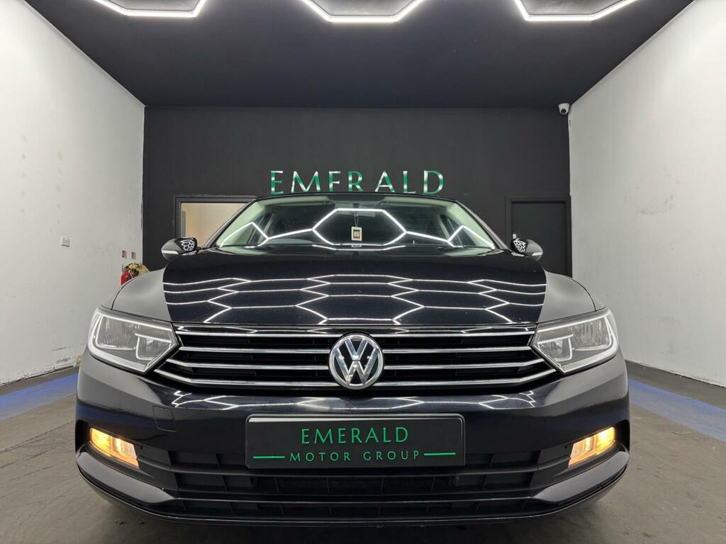 Volkswagen Passat 1.5 Tsi Evo S Euro 6 Ss 201919 Black #2