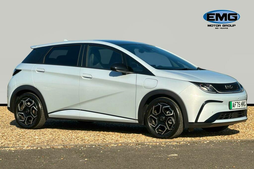 Byd Dolphin 60.48Kwh Design Hatchback White