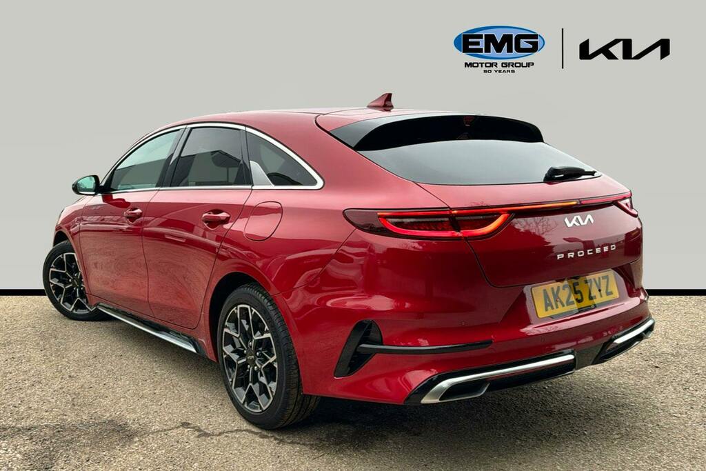 Kia Proceed 1.5 T Gdi Gt Line Shooting Brake Red #4
