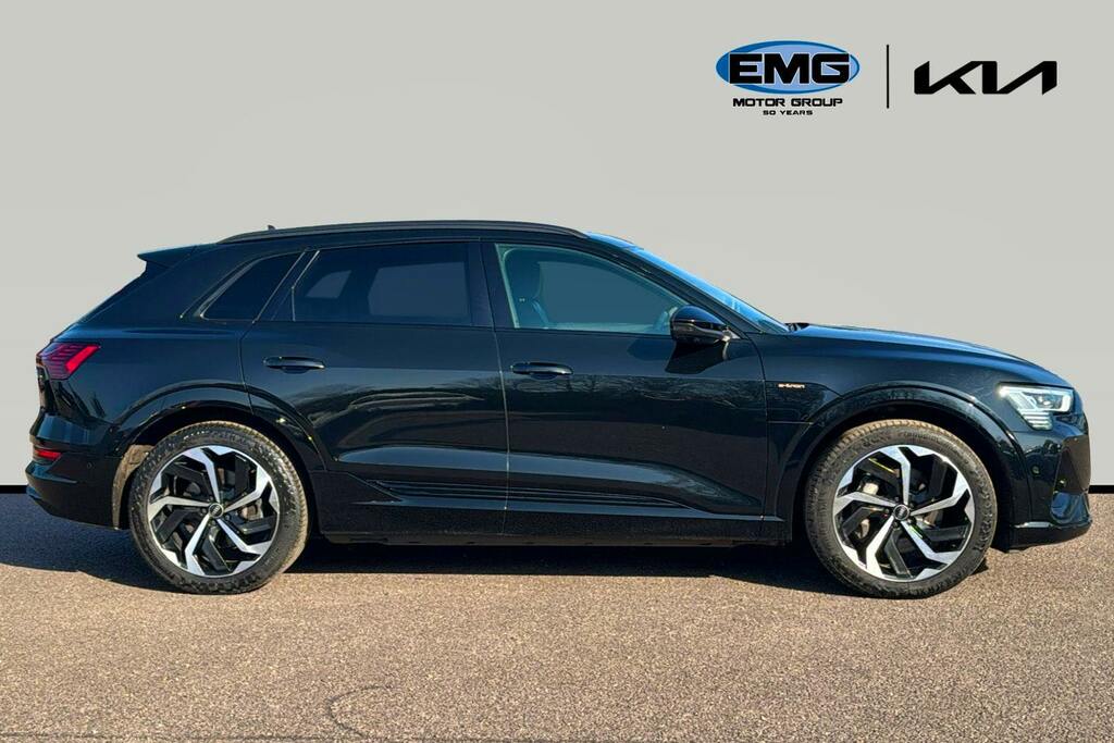 Audi E-tron 50 Black Edition Suv Quattro 71. FN71JVY Black #3