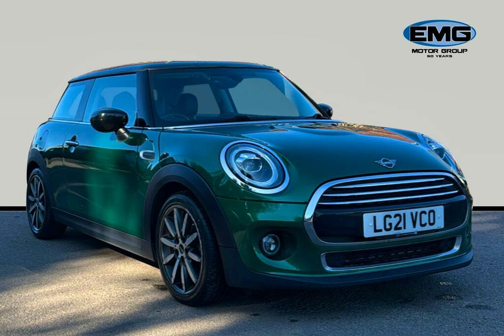Mini Hatch 1.5 Cooper Exclusive Hatchback Steptron Green