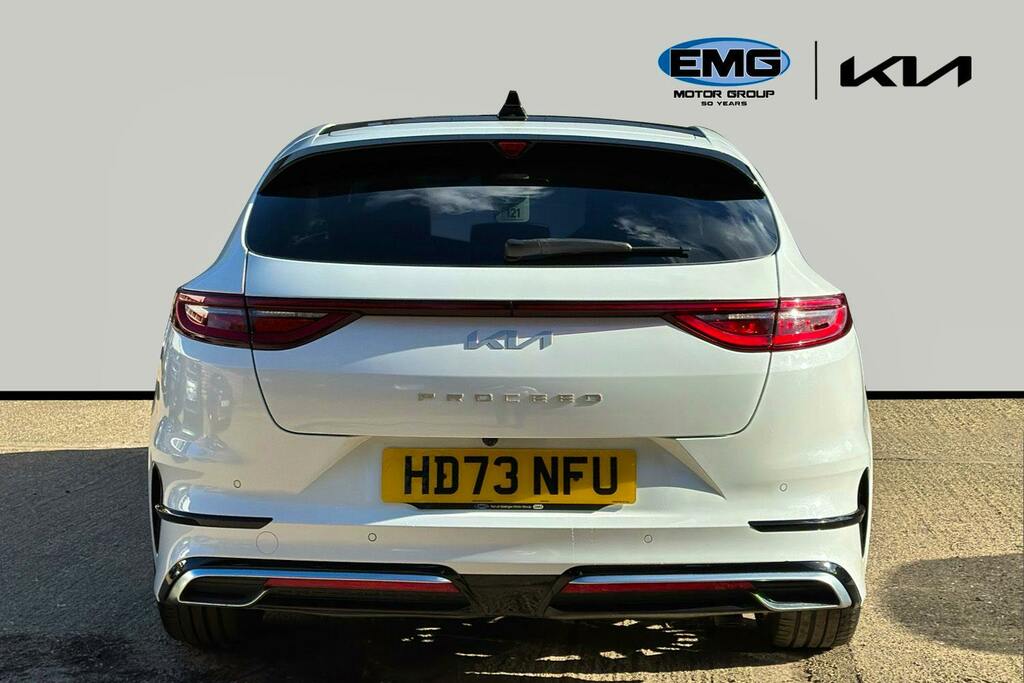 Kia Proceed 1.5 T Gdi Gt Line S Shooting Brake Dct White #5