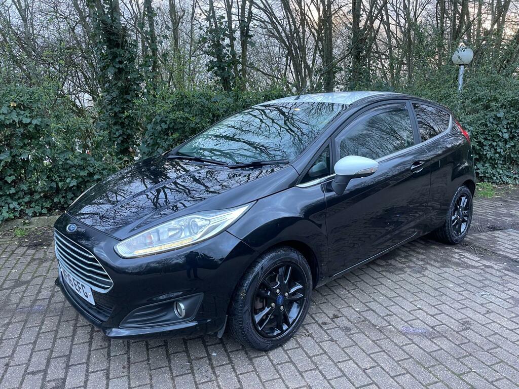 Ford Fiesta 1.0T Ecoboost Zetec Black Edition Euro 6 Ss WF16EFG Black #4
