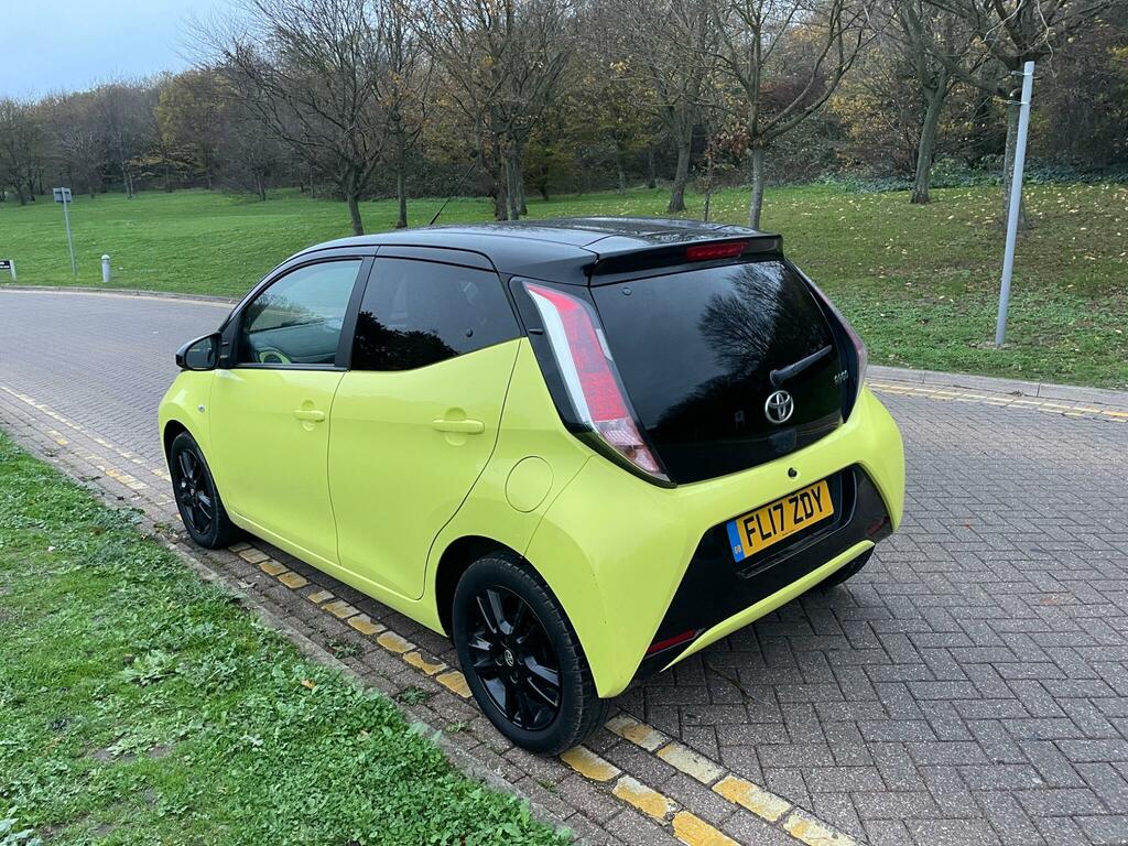 Toyota Aygo 1.0 Vvt-i X-cite X-shift Euro 6 FL17ZDY Yellow #6