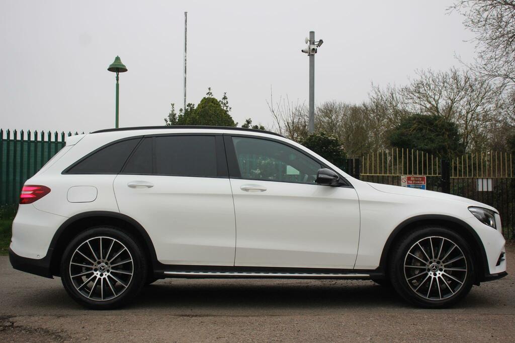 Mercedes-Benz GLC Class 2.0 Glc250 Amg Night Edition Premium Plus G-tron AJ19CZU White #4