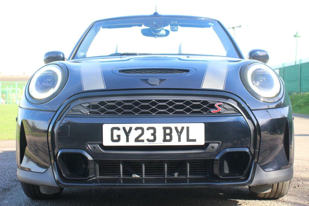 Mini Convertible 2.0 Cooper S Exclusive Steptronic Euro 6 Ss GY23BYL Black #2