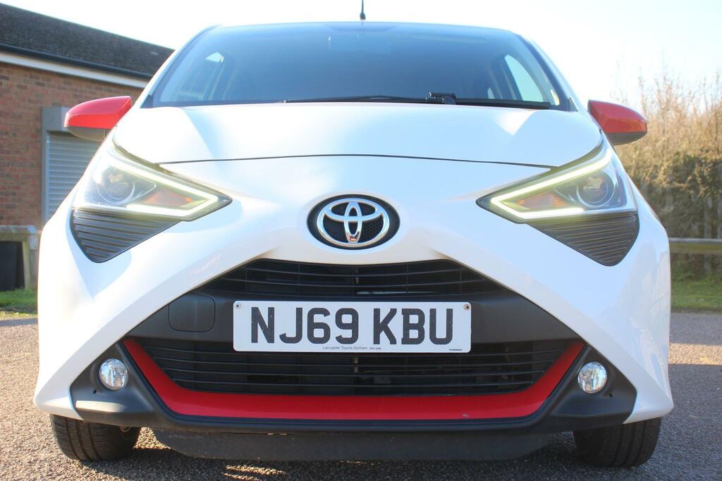 Toyota Aygo 1.0 Vvt-i X-trend Euro 6 NJ69KBU Blue #2