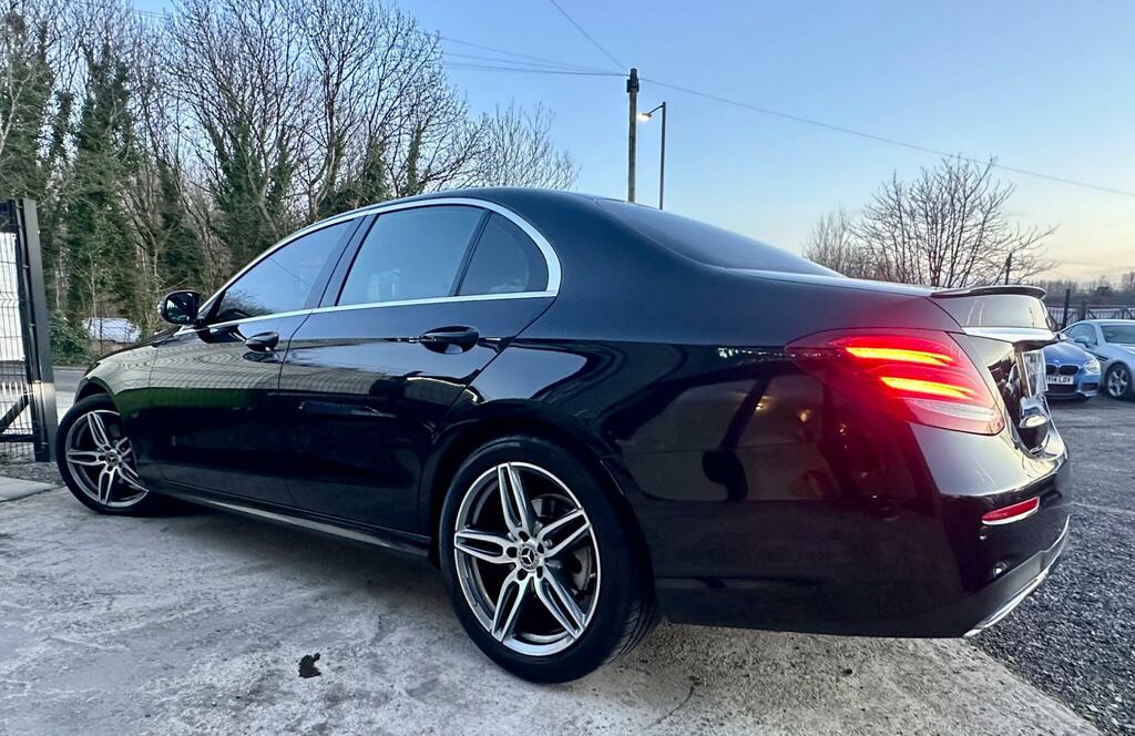 Mercedes-Benz E Class 2.0 E220d Amg Line G-tronic Euro 6 Ss Black #3