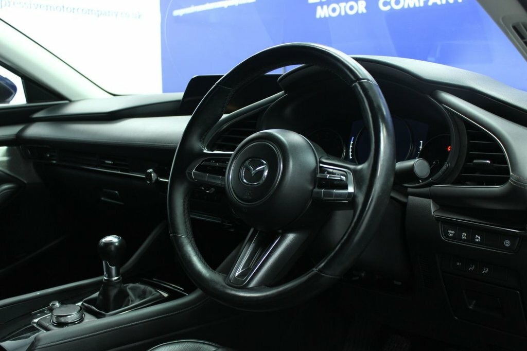Mazda 3 2L Gt Sport MA20FVX White #4