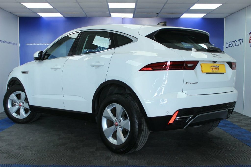 Jaguar E-Pace 2L S White #4