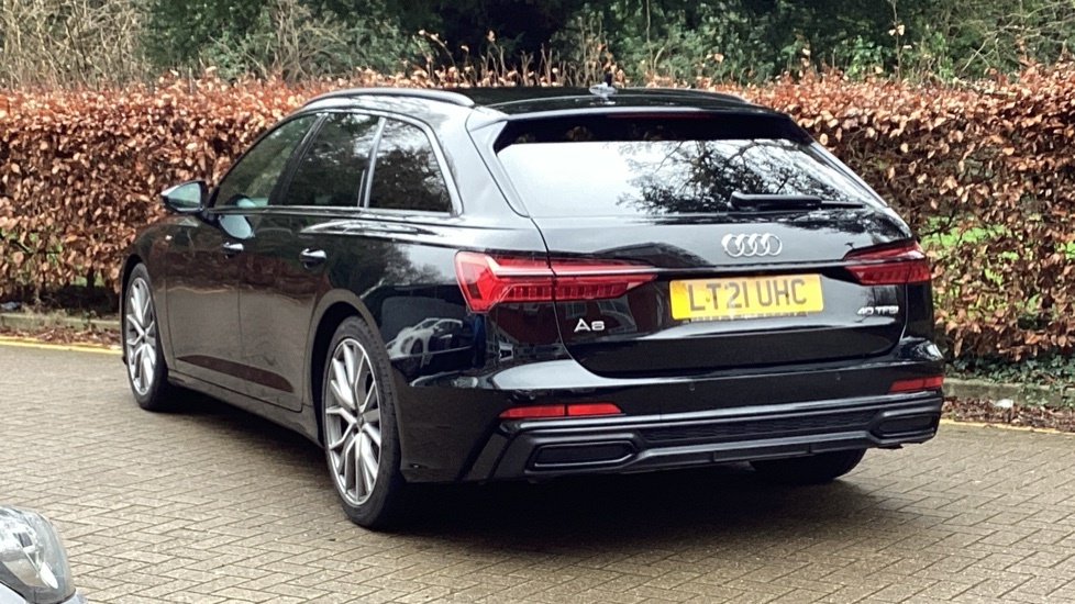 Audi A6 40 Tfsi Black Edition S Tronic LT21UHC Black #2