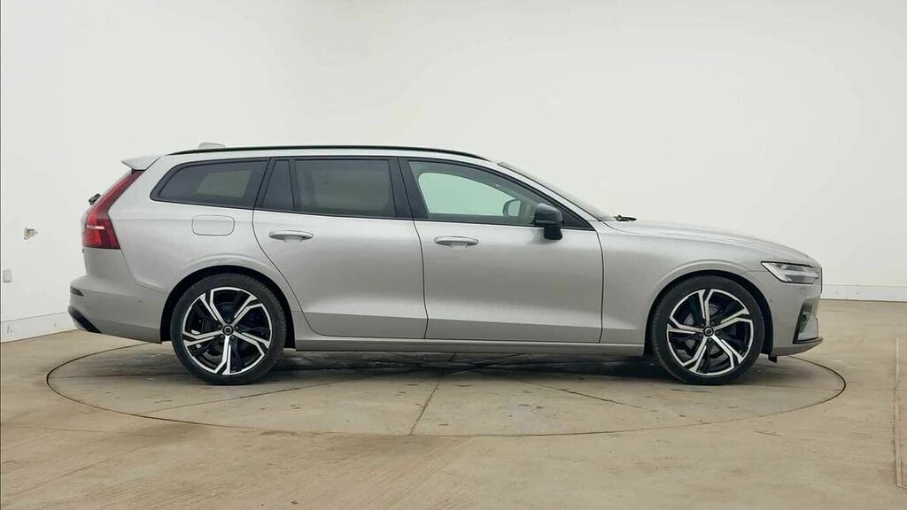 Volvo V60 Ultra, B4 Mild Hybrid, Dark RV25UVG Silver #2