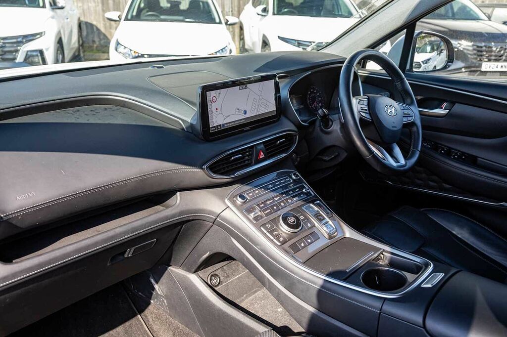 Hyundai Santa Fe 1.6 Tgdi Hybrid Premium AV23NRX White #2