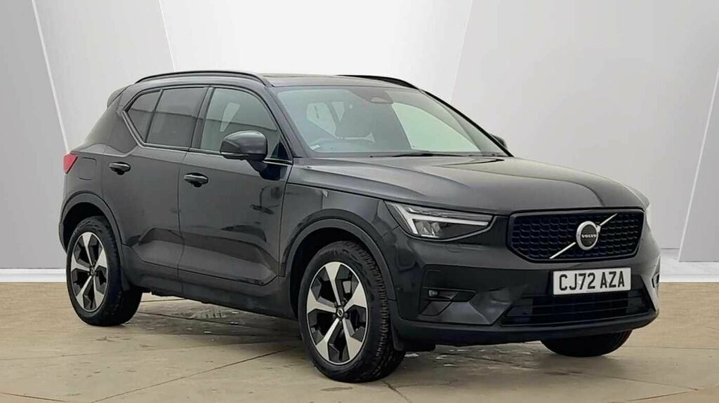 Volvo XC40 Ultimate, B4 Mild Hybrid, Dark Black