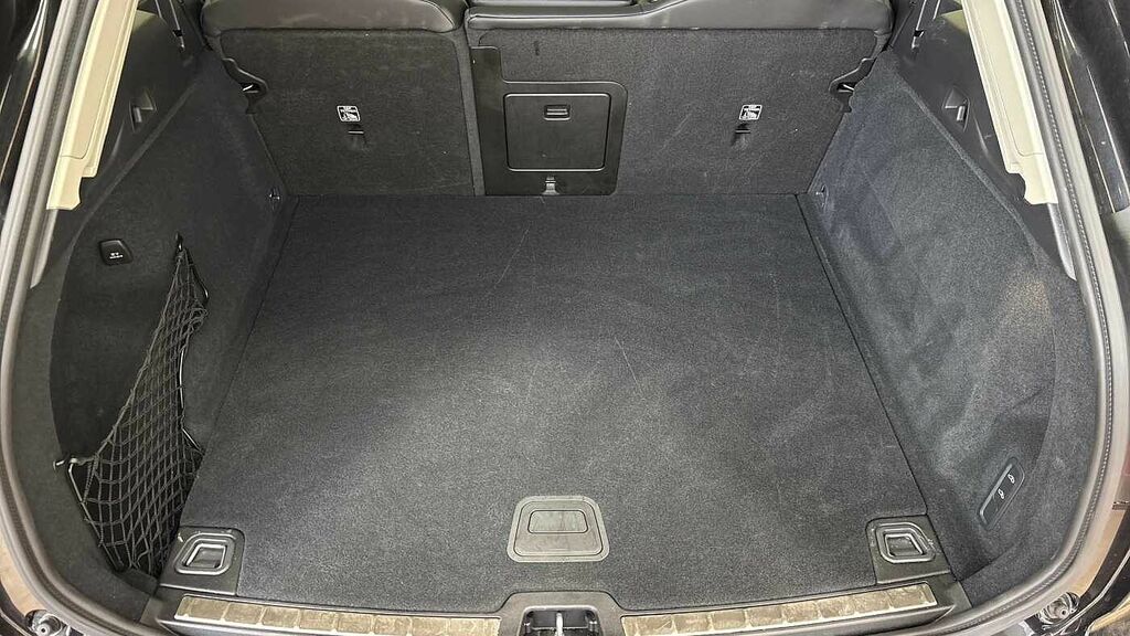 Volvo XC60 Ultra, B5 Awd Mild Hybrid, Dark RJ25NMY Black #5