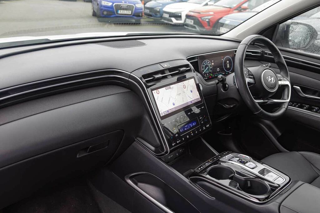 Hyundai Tucson 1.6 Tgdi Hybrid 230 Ultimate 2Wd YV21HLH White #2