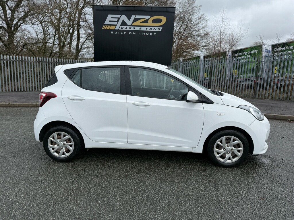 Hyundai I10 1.0 Se Hatchback Euro 6 67 Ps EO68XKU #3