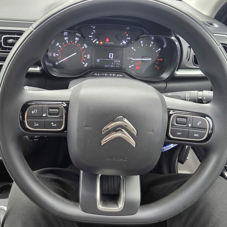 Citroen C3 1.2 Puretech Plus Edition 73 Reg MD73GBF Black #4