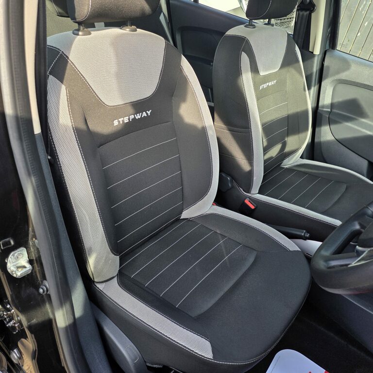 Dacia Sandero Stepway 1.5 Dci Ambiance Edition 17 Reg Black #3