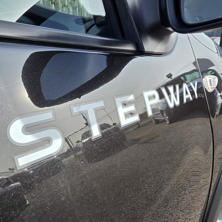 Dacia Sandero Stepway 1.5 Dci Ambiance Edition 17 Reg Black