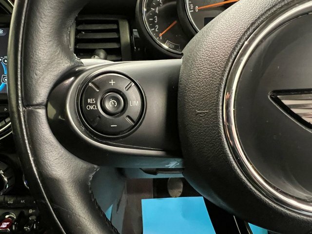 Mini Hatch 2017 1.5 Cooper D Hatchback Euro SF17MLH White #6