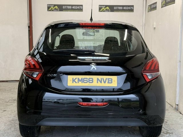 Peugeot 208 2018 1.2 Puretech Signature Hatchback M KM68NVB Black #6