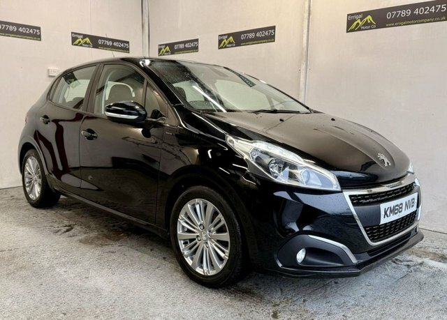 Peugeot 208 2018 1.2 Puretech Signature Hatchback M Black