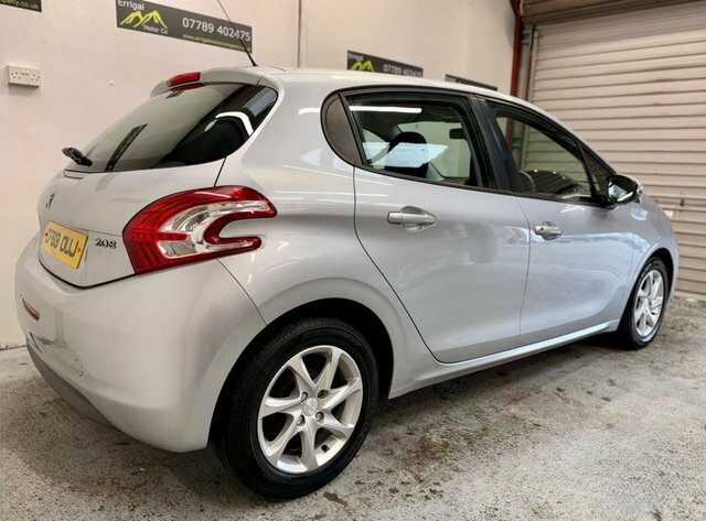 Peugeot 208 2014 1.0 Vti Active Hatchback Eu Silver #2