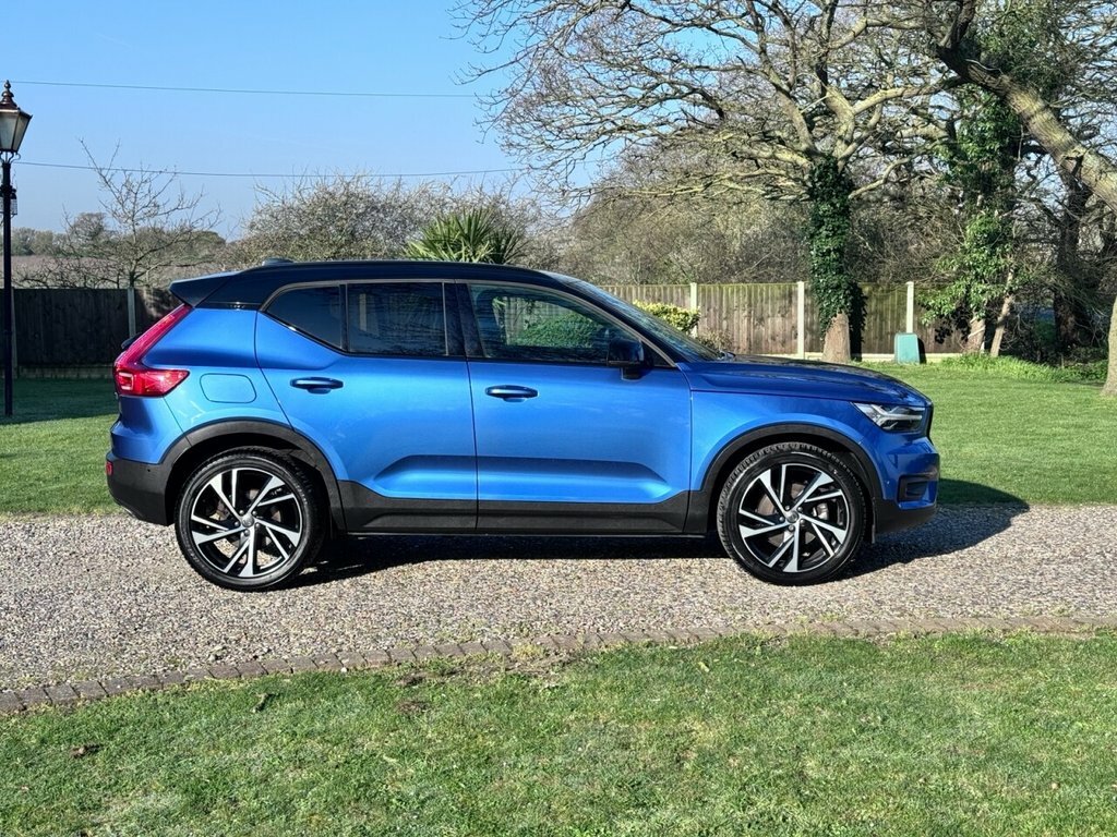 Volvo XC40 2L First Edition CN18XUD Blue #3