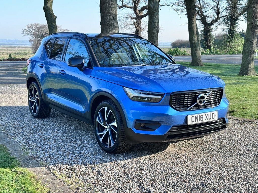 Volvo XC40 2L First Edition CN18XUD Blue #4