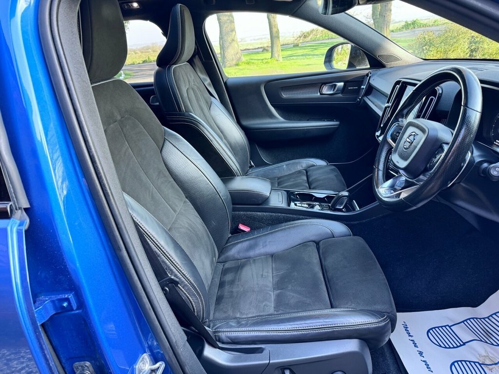 Volvo XC40 2L First Edition CN18XUD Blue #5
