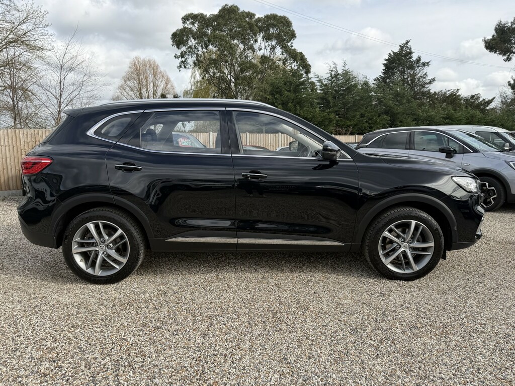 MG HS Suv 1.5 T-gdi Exclusive 202222 AO22ZDA Black #5