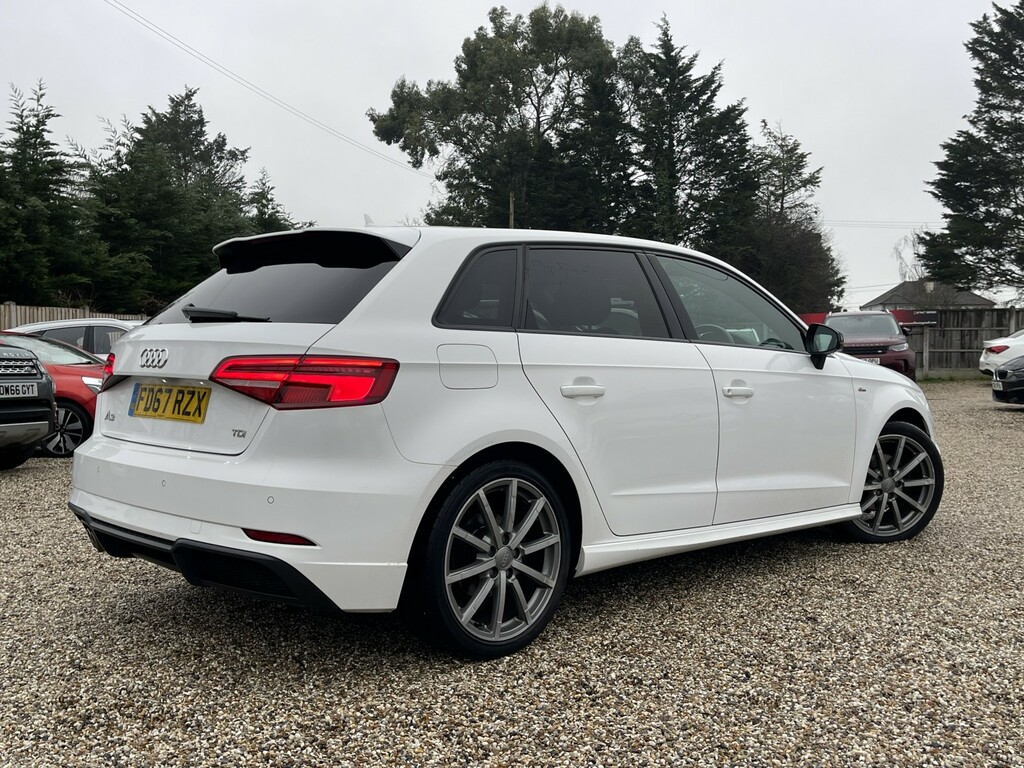 Audi A3 Hatchback 2.0 Tdi Black Edition 201867 FD67RZX White #4