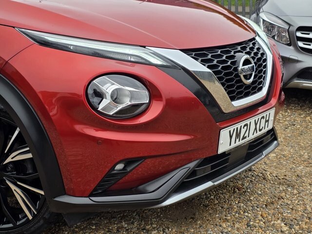Nissan Juke Dig-t Tekna Suv YM21XCH Red #5