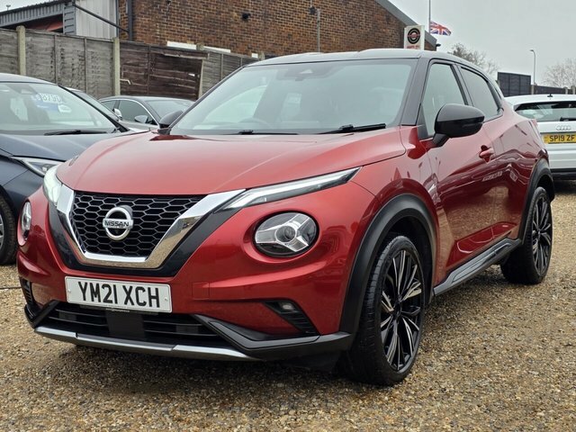 Nissan Juke Dig-t Tekna Suv YM21XCH Red #3