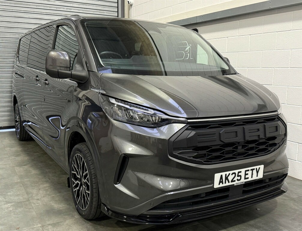 Ford Transit Custom 320 Limited Ecoblue