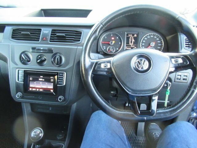 Volkswagen Caddy 2L Startline GJ67CXH Blue #4