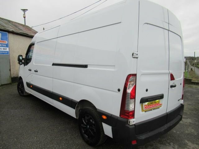 Renault Master Mpv YR70RFL White #2