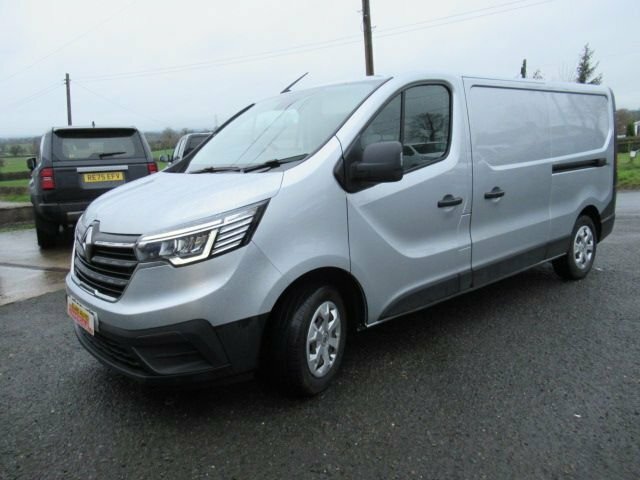 Renault Trafic 2L Business CA22JKF Grey #6