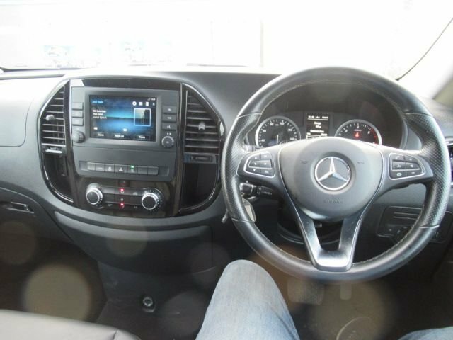 Mercedes-Benz Vito 2L Select Silver #4