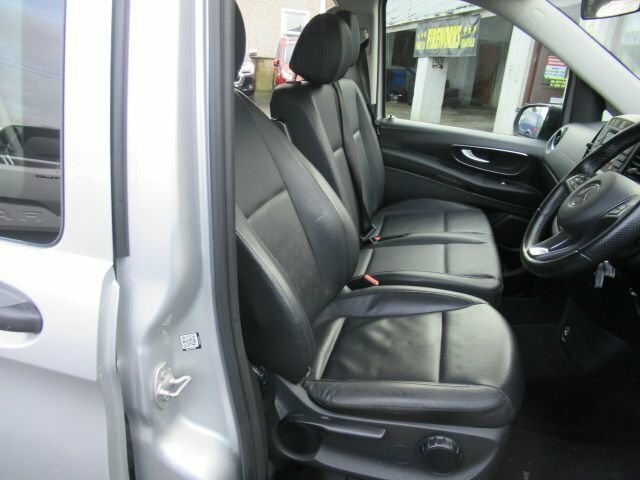 Mercedes-Benz Vito 2L Select Silver #3