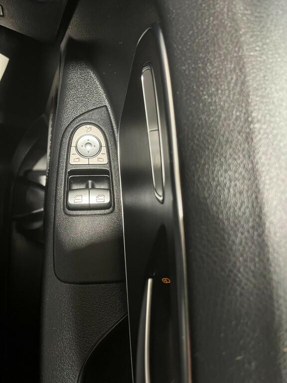 Mercedes-Benz Vito Tourer Premium L3 White #6