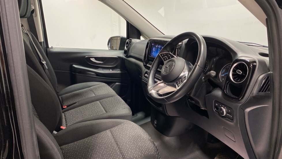 Mercedes-Benz Vito Tourer Select L2 CA74UMX Black #5