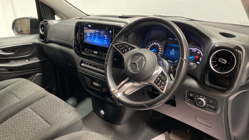 Mercedes-Benz Vito Tourer Select L2 CA74UMX Black #4