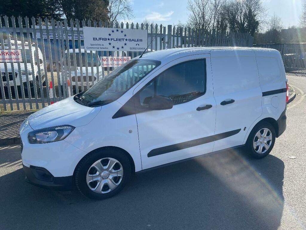Ford Transit Courier 1.5 Tdci Trend L1 Euro 6 202121 LG21UGC White #2