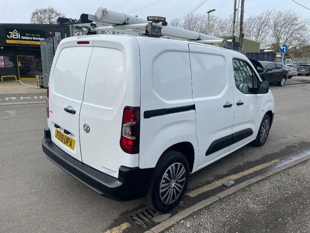 Vauxhall Combo 1.6 Turbo D 2300 Edition L1 H1 Euro 6 Ss 2 FE19UPA White #3