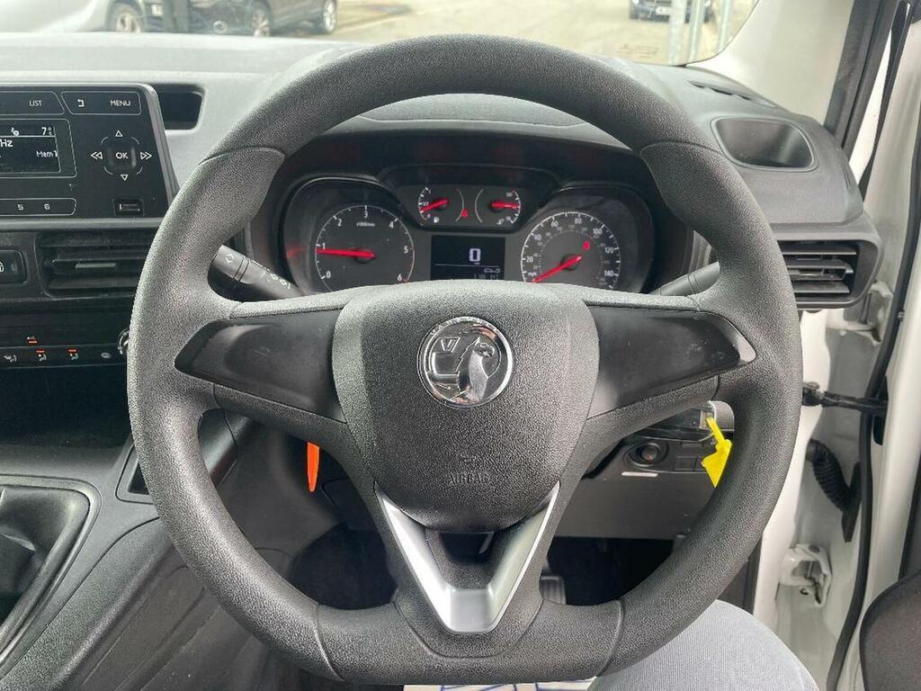 Vauxhall Combo 1.6 Turbo D 2300 Edition L1 H1 Euro 6 Ss 2 FE19UPA White #6