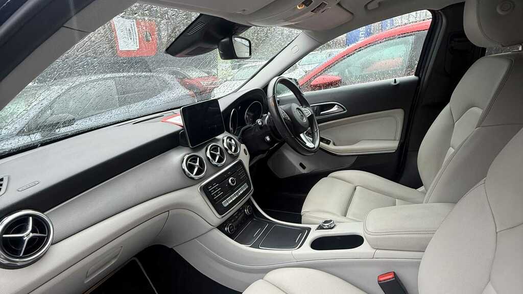 Mercedes-Benz GLA Class 200 Sport Premium 2018 FY18XOT Blue #6
