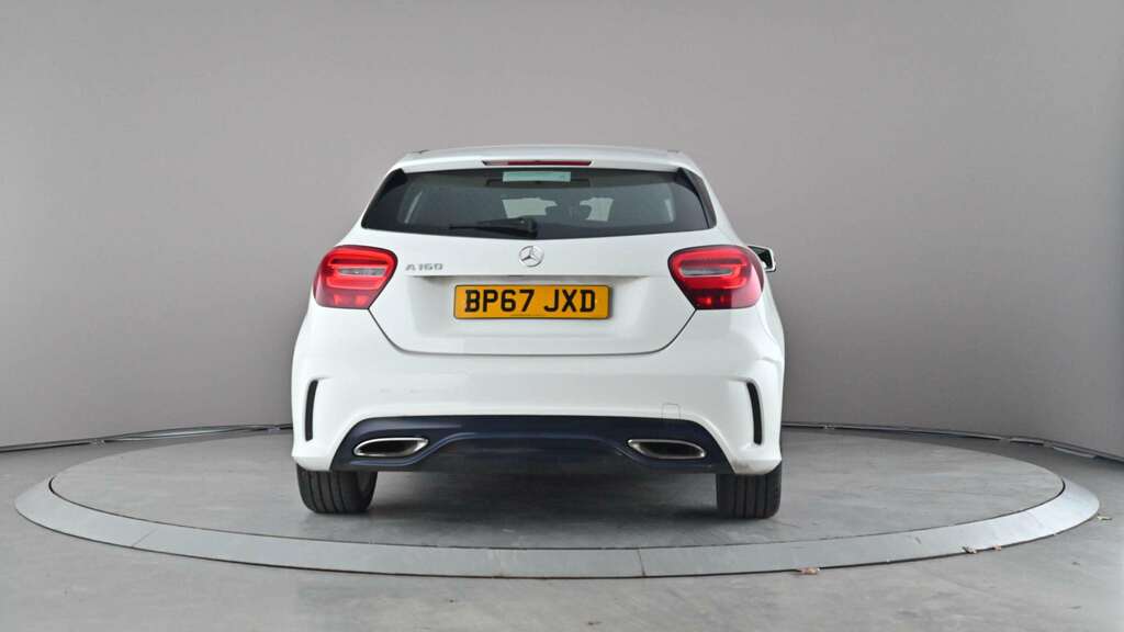Mercedes-Benz A Class A160 Amg Line 2018 BP67JXD White #6